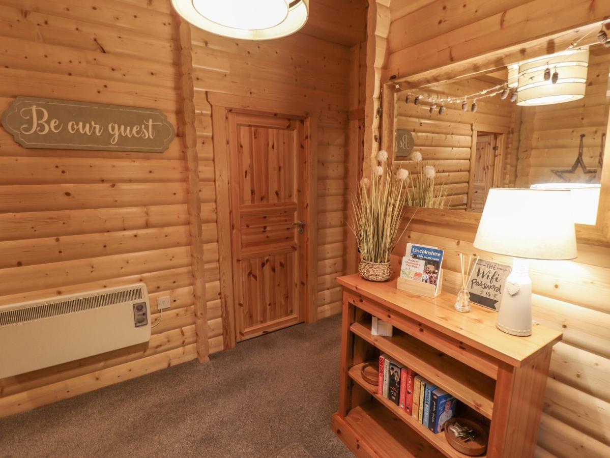 Leafy Hollow Lodge Louth  Esterno foto