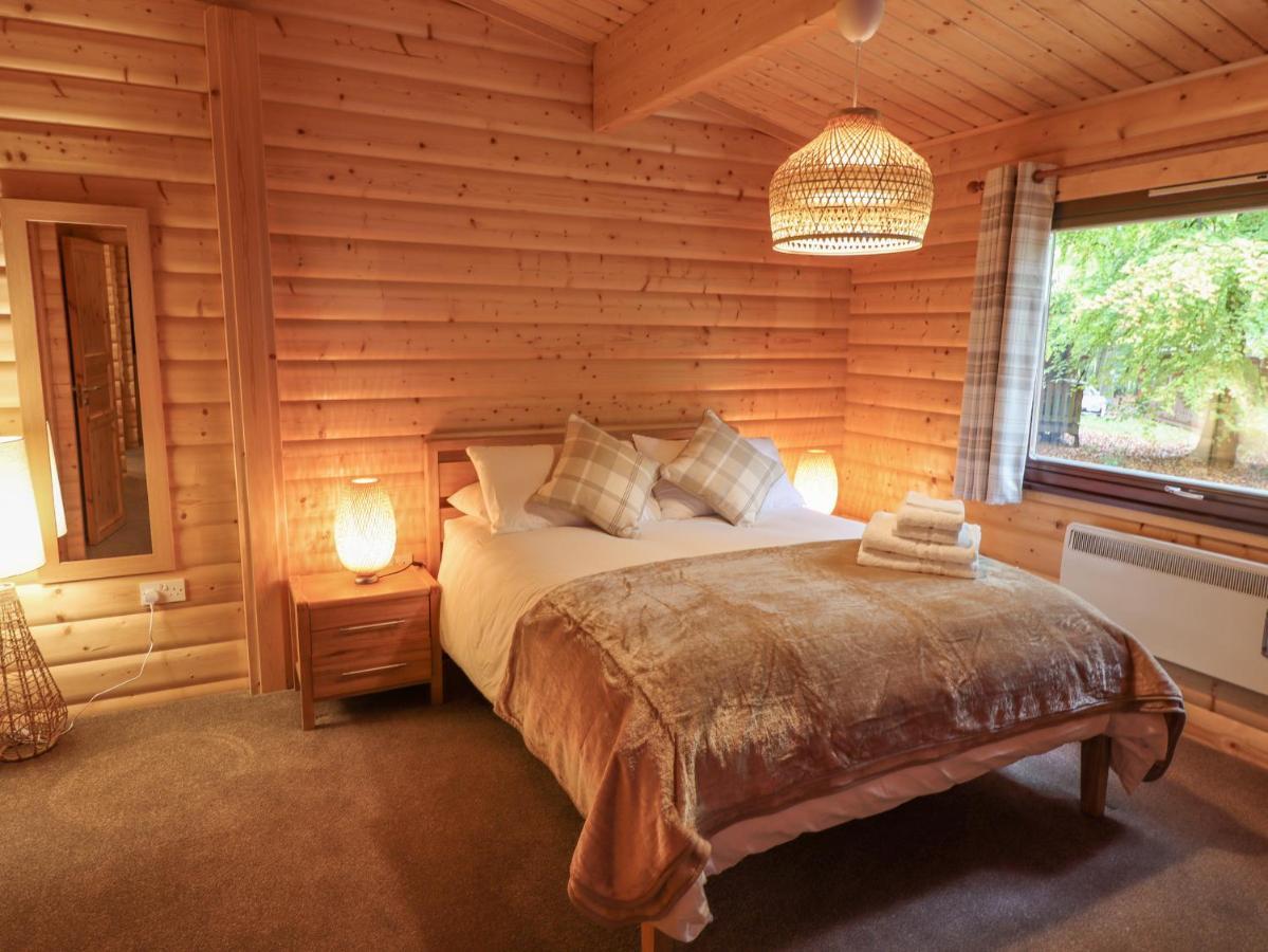 Leafy Hollow Lodge Louth  Esterno foto